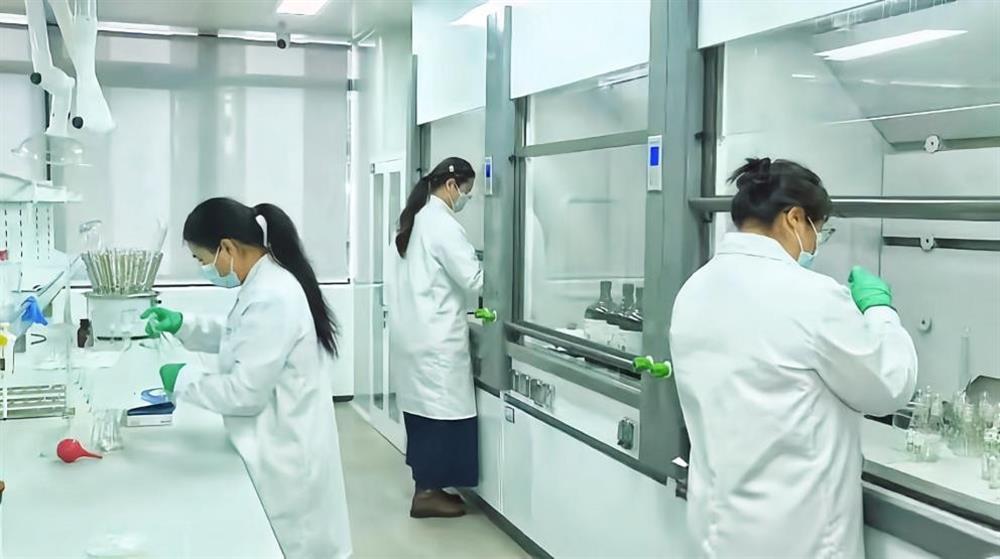 快落地、快建設(shè)、快投產(chǎn)、快達(dá)效！ 產(chǎn)發(fā)健康醫(yī)藥產(chǎn)業(yè)谷一期交付并投入試產(chǎn)